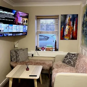 Holiday home The Art House 5 Galway, Bohermore, Galway